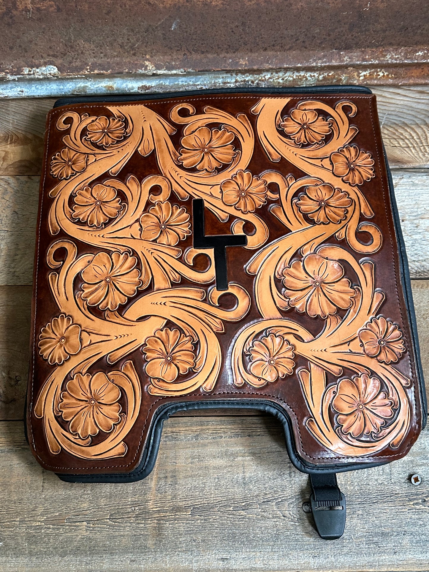 Center console cover