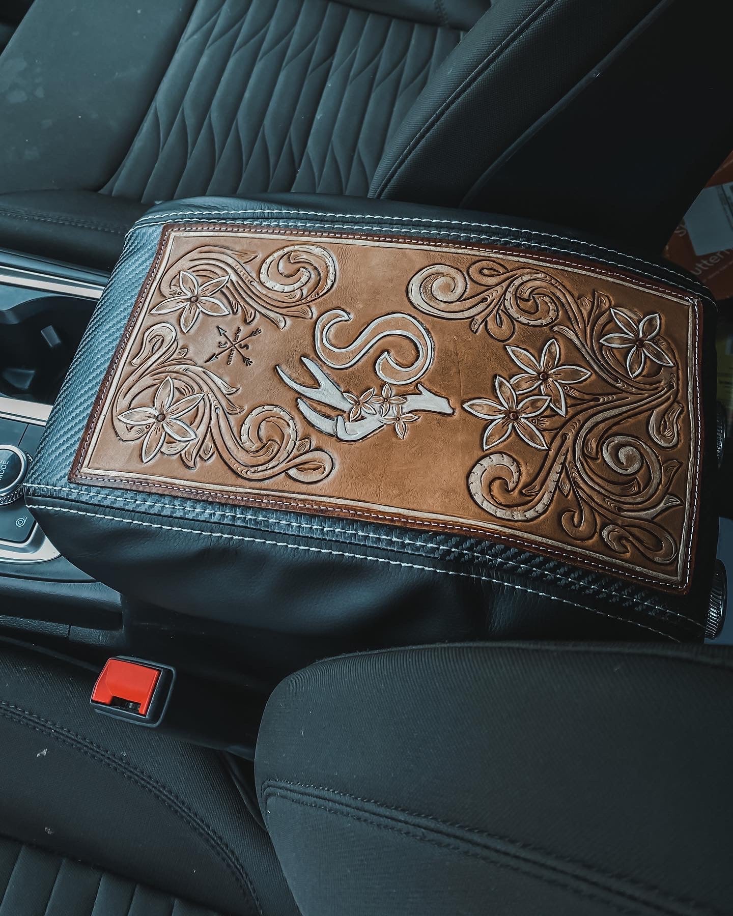 Center console cover
